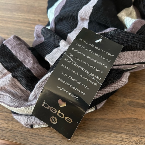 NWT Bebe Striped V-Neck Dress in Black and White XS - Picture 6 of 13